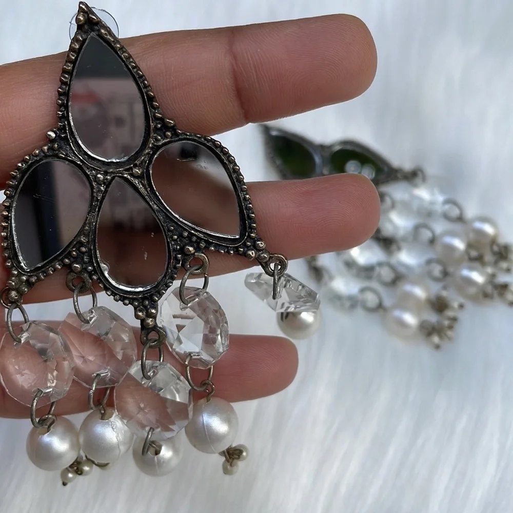 Beautiful mirror work earrings - Picture 6 of 10